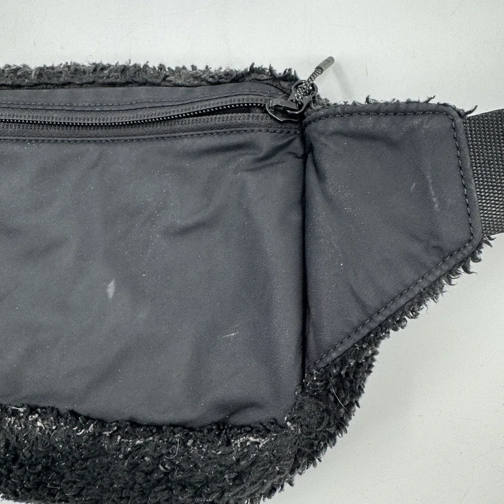 Lululemon Everywhere Fleece Belt Bag Black Sherpa Gold Hardware Adjustable Strap